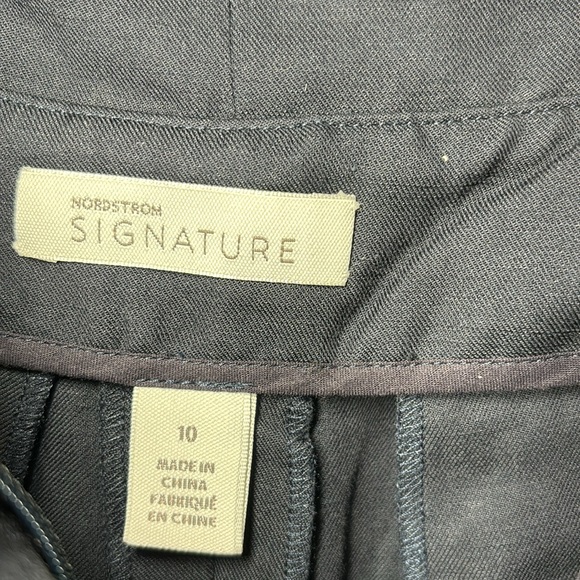 Nordstrom Signature Women’s Linen and Cotton Blend High Waist Trouser Shorts - Picture 8 of 11